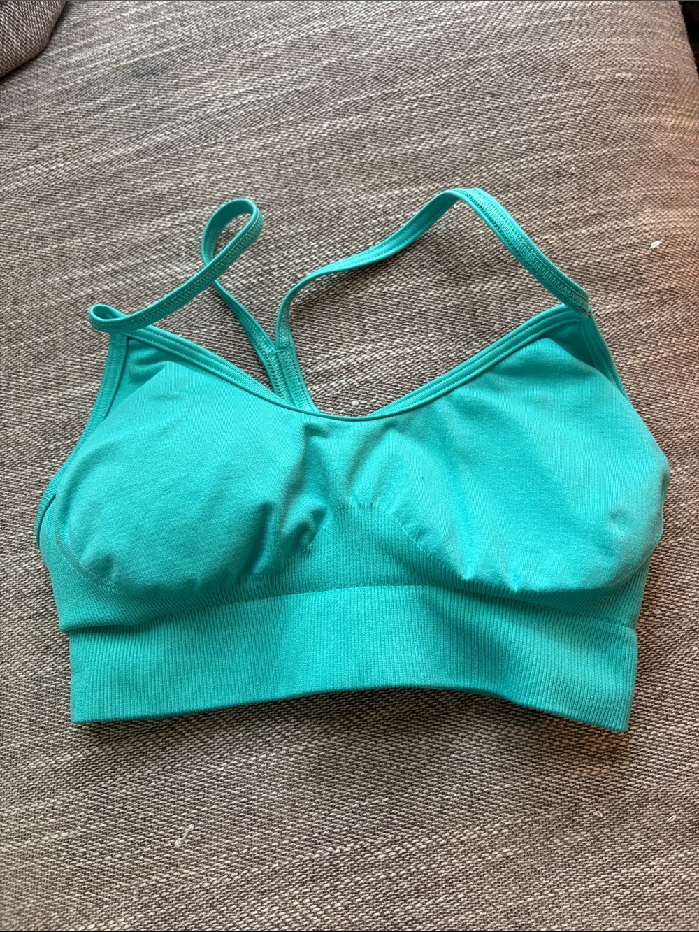 Gymshark seamless sports bra- Paradise blue